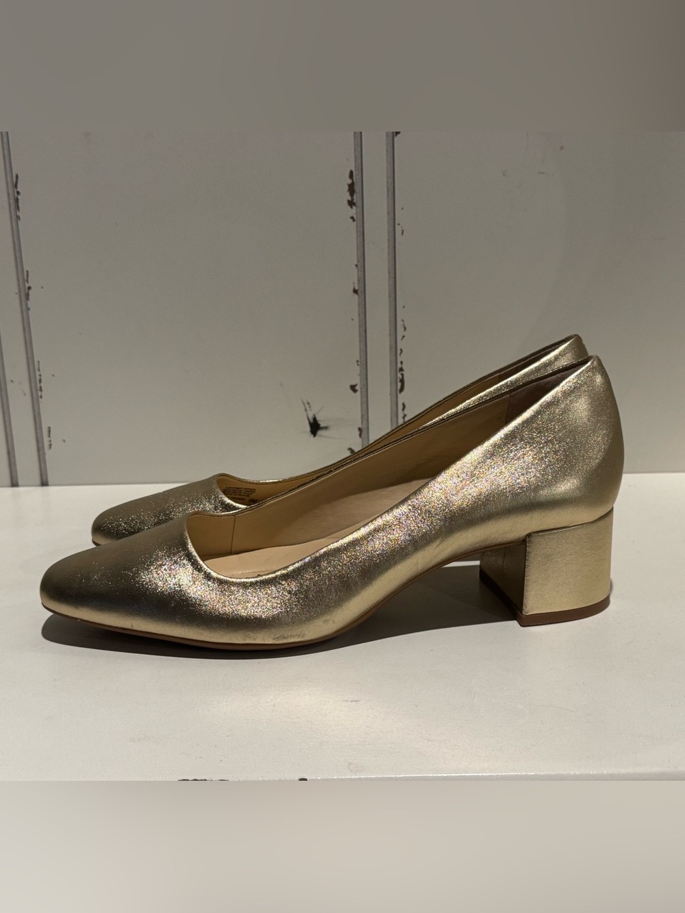 Alex Marie 4 Feature Technology Pumps Metallic Gold Block Heels Womens Shoes 9M